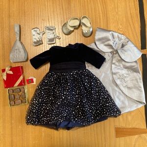 American Girl (2004) Merry Moonlight outfit complete set
